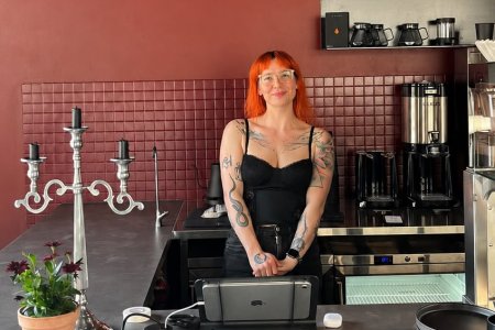 Oslo je ako Bratislava pred desiatimi rokmi Norov ucim ze kava je zabava hovori slovenska majitelka metalovej kaviarne
