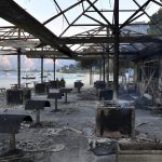 Peklo apokalypsa nazvite to ako chcete Chorvatsky Omis zasiahli poziare ake miestni nepametaju aj so slovenskymi turistami