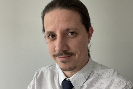 Situacia je velmi kriticka lode na Dunaji stoja a cakaju este sme nemali tak malo vody hovori prezident zvazu logistiky