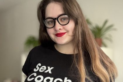 Testovanie erotickych pomocok Hracky su sucastou starostlivosti o seba mohli by byt na policke nie skryte v zasuvke