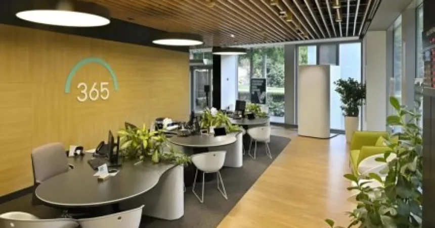 ČSOB od novembra pohltí 365.bank, pobočky premaľuje na modro až budúci rok