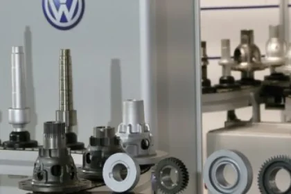 Ekonomický newsfilter: Po výrobcoch obuvi, cukru a televízorov prichádza na rad Volkswagen