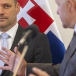 Fico priznal, že politickej scéne nerozumie, no napokon naznačil odvolanie Tarabu
