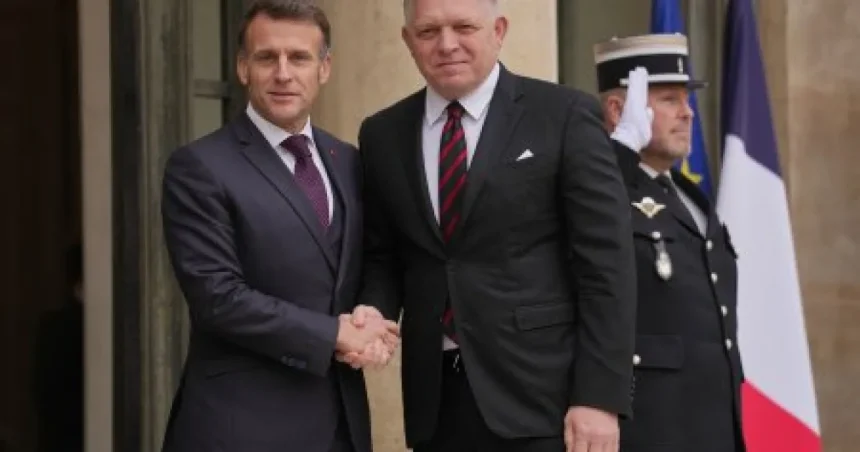 Francúzsko lobuje za vyradenie oligarchu Usmanova zo sankcií EÚ
