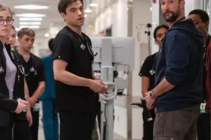Prečo je Pitt druhý rok najlepším dramatickým seriálom