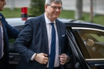 Rada Procházku: Ukrajinská armáda, Booking a príprava na vojnu