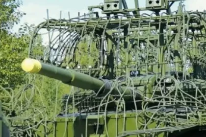 Ruský tank prežil 15 km a 40 útokov dronov