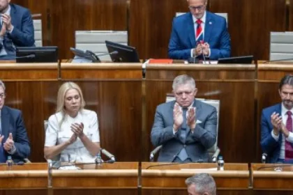 Súdy a politický boj: Rada Procházku o právnom dianí