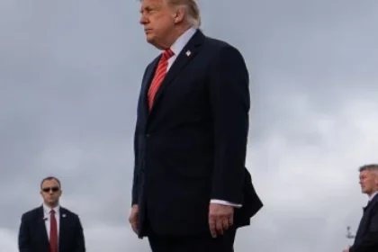 Trumpov svet (604. deň): Obavy z AI spojili rivalov, roboti svet neovládnu