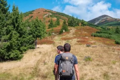 Turistika v Malej Fatre: Malý Kriváň, Chata pod Suchým aj stretnutie s medveďom