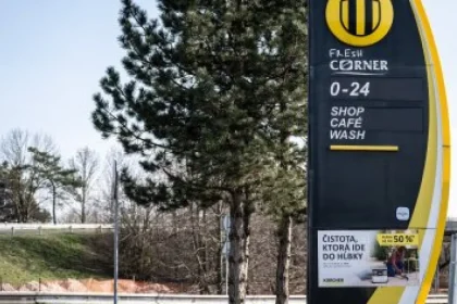 Vláda neriešila vysoké ceny palív, po kritike sa vyjadril aj Fico