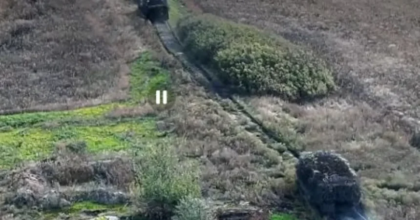 1691. deň: Nový pokus dostať ťažkú techniku na front. Bradley odhalil chybu máp
