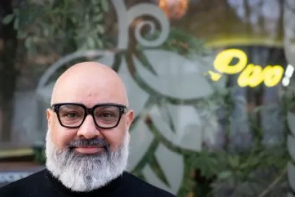 Brit Akram zo Spiša kandiduje za primátora: Ľudia píšu o mešitách a burkách