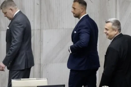 Dohoda koalície o rozpočte: transakčná daň skončí až po voľbách