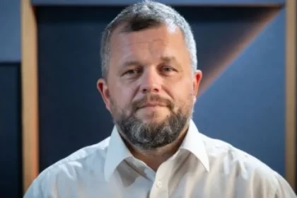 Elektroauto má lacnejší servis, no drahšiu poistku. Porovnanie nákladov so spaľovákom