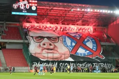 Fanúšikovia Slovana a Trnavy spojili sily proti SFZ