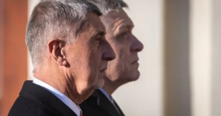 Fico a SIS rusko zľahčujú, Babiš po stretnutí s CIA hovorí o dvoch brigádach
