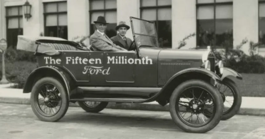 Geniálny tvorca pásovej výroby Henry Ford inšpiroval aj Hitlera