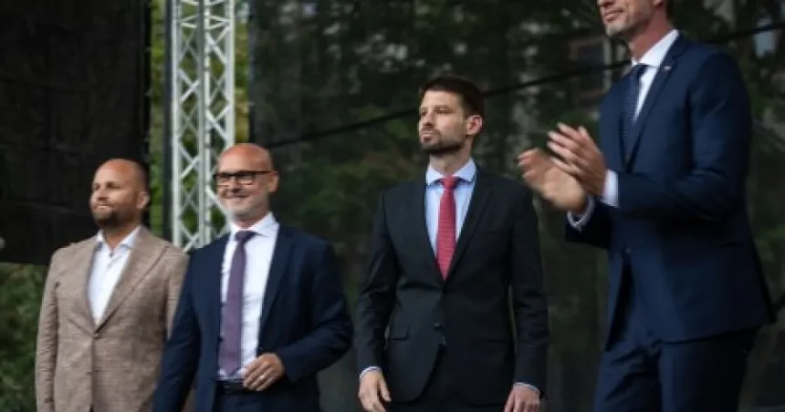 Gröhling ohlásil vystúpenie opozície s Matovičom. PS: Sľubuje nedohodnuté