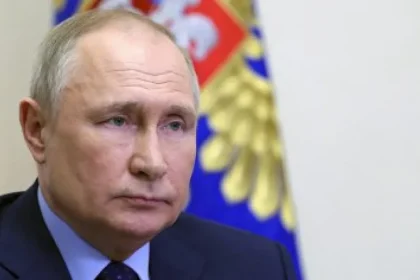 Komunistický špión a Putinova jadrová hrozba