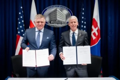 Na veľkom jadrovom koni do fiškálneho pekla