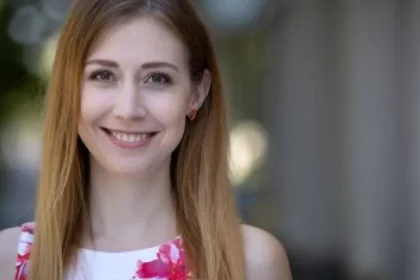 Nájsť si prácu je dnes veľmi náročné, pracovných ponúk ubudlo, tvrdí odborníčka