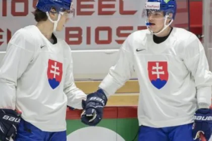 NHL: Má Nemec prvú presilovku? Slafkovský ako Burrows?