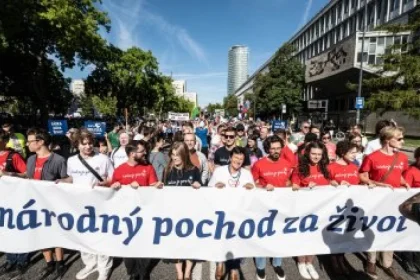 Slováci hľadajú spoločnú cestu namiesto pochodu