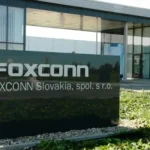 Štát podporí malé obchody, Foxconn ožíva, J&T ide do lekární