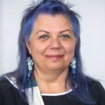 Systém prehliada ženy v násilných vzťahoch, hovorí preživšia Anna Géczyová