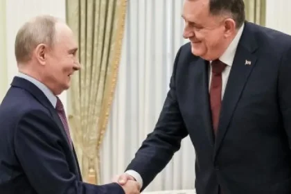 V Bosne sa konajú dôležité voľby, pred ktorými Putin hovoril o „rozdelenom srbskom národe“