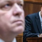 Žilinka opäť otvoril kauzu darovania stíhačiek, ktorá Ficovi veľmi leží na srdci